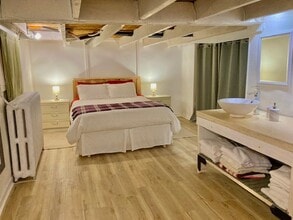 1849 De La Bastille Rue in Québec, QC - Building Photo - Building Photo