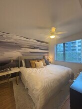 2051 NE 167th St, Unit A2 in North Miami Beach, FL - Building Photo - Building Photo