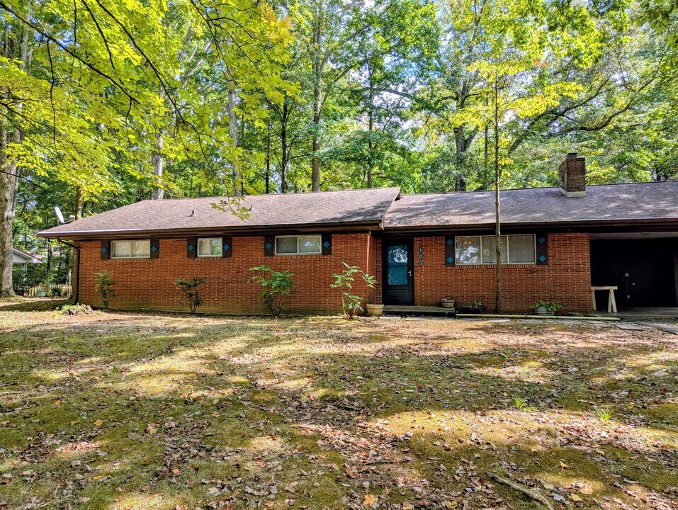 102 Piedmont Cir in Maryville, TN - Building Photo