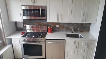 3950 N Lake Shore Dr, Unit 1130-E in Chicago, IL - Building Photo