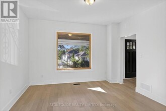 550 Bolivar St in Peterborough, ON - Building Photo - Building Photo