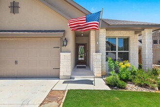 1210 Cross Gable in New Braunfels, TX - Building Photo - Building Photo