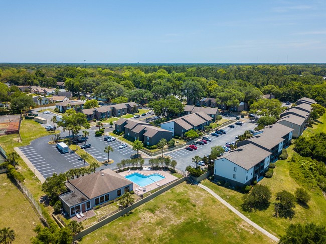 Tree House Apartments in Jacksonville, FL - Building Photo - Building Photo