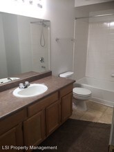 45 Maleena Mesa St-Unit -Unit 1723 in Henderson, NV - Building Photo - Building Photo