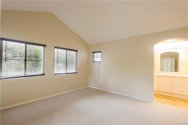 1 Firenze Ct in Newport Beach, CA - Building Photo - Building Photo