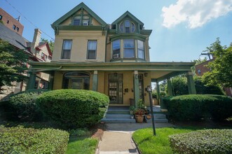 Arlington Houses in Pittsburgh, PA - Building Photo - Building Photo