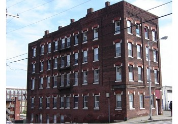 736 High St in Holyoke, MA - Building Photo - Building Photo