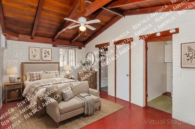 property at 947 N Alvernon Way