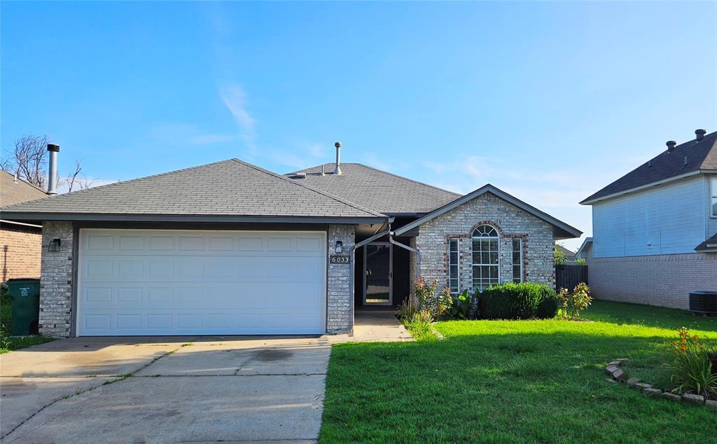 6033 SE 83rd Pl in Oklahoma City, OK - Building Photo