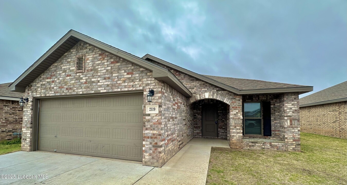 2119 140th St in Lubbock, TX - Building Photo