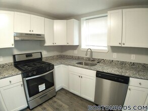 40 Fenton St, Unit 1 in Boston, MA - Building Photo - Building Photo