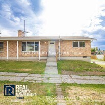 1202 S 54th St in Tacoma, WA - Building Photo