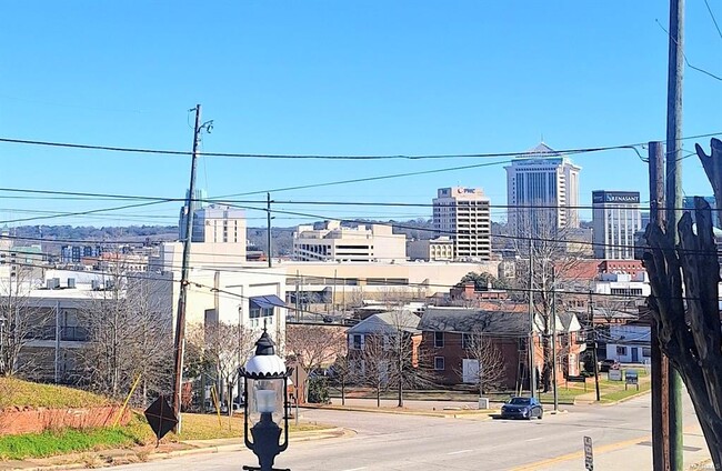 541 Clay St in Montgomery, AL - Building Photo - Building Photo