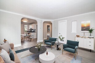 City Park Manor in Denver, CO - Building Photo