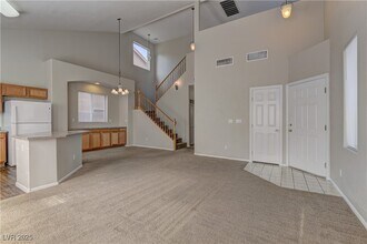 7919 Dexter Falls St in Las Vegas, NV - Building Photo - Building Photo