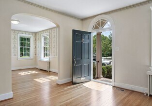 1206 Libbie Ave in Richmond, VA - Building Photo - Building Photo