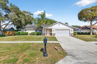 4135 Bay Laurel Way in Boca Raton, FL - Building Photo