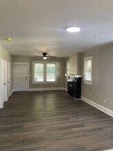 2313 Waterbury St in Winston-Salem, NC - Building Photo - Building Photo