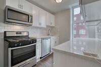 2324 Callow Ave, Unit 3 photo'