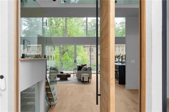 2650 Fairoaks Rd in Decatur, GA - Building Photo - Building Photo