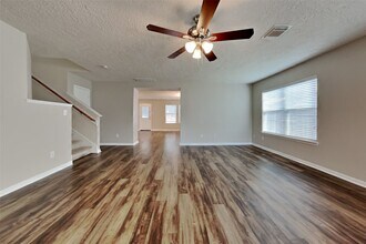 19210 Doves Landing Ave in Tomball, TX - Building Photo - Building Photo