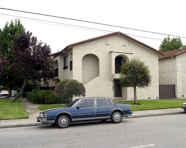 4571 Lafayette St in Santa Clara, CA - Building Photo - Building Photo