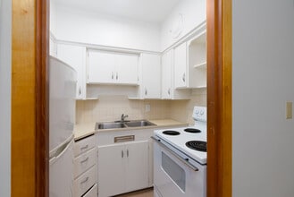 Alcliff Apartments in Spokane, WA - Foto de edificio - Interior Photo