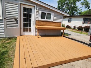 506 Coral Dr in Dyer, IN - Building Photo - Building Photo