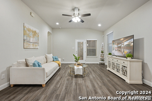 12515 Elemina Trl in San Antonio, TX - Building Photo - Building Photo