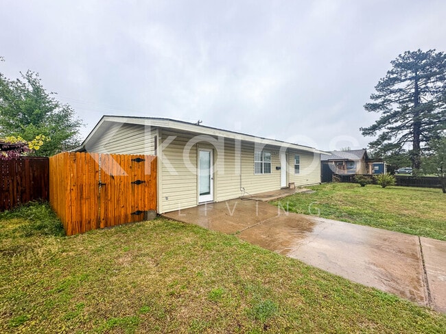 1124 W Terry Rd in Pampa, TX - Building Photo - Building Photo