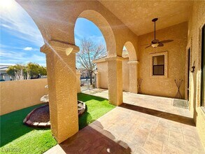 3530 E Vineyard Dr in Pahrump, NV - Building Photo - Building Photo