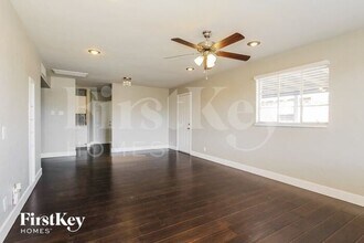 2016 W Whitton Ave in Phoenix, AZ - Building Photo - Building Photo
