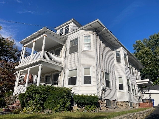 6 Philip St in Haverhill, MA - Building Photo