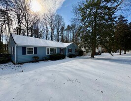 11011 Pennway Dr in Richmond, VA - Building Photo