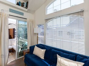 1624 N Coast Hwy 101 in Encinitas, CA - Building Photo - Building Photo