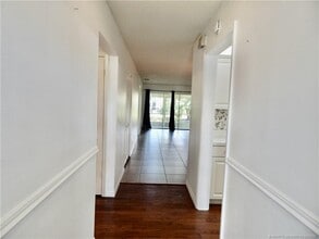 1600 SE St Lucie Blvd in Stuart, FL - Building Photo - Building Photo