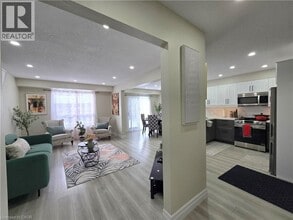 59 Highgate Rd in Kitchener, ON - Building Photo - Building Photo