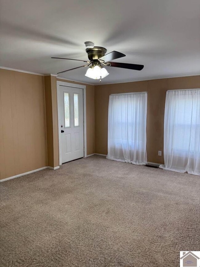 3512 Breezeel School Rd in Benton, KY - Building Photo - Building Photo