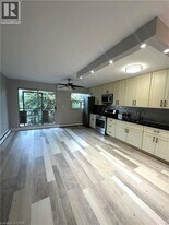 50 Hilda Ave in Hamilton, ON - Building Photo