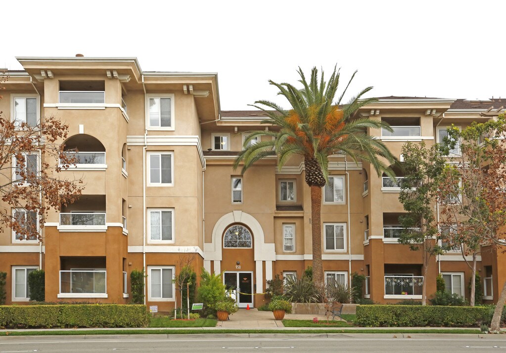 Parc West Apartments in Milpitas, CA