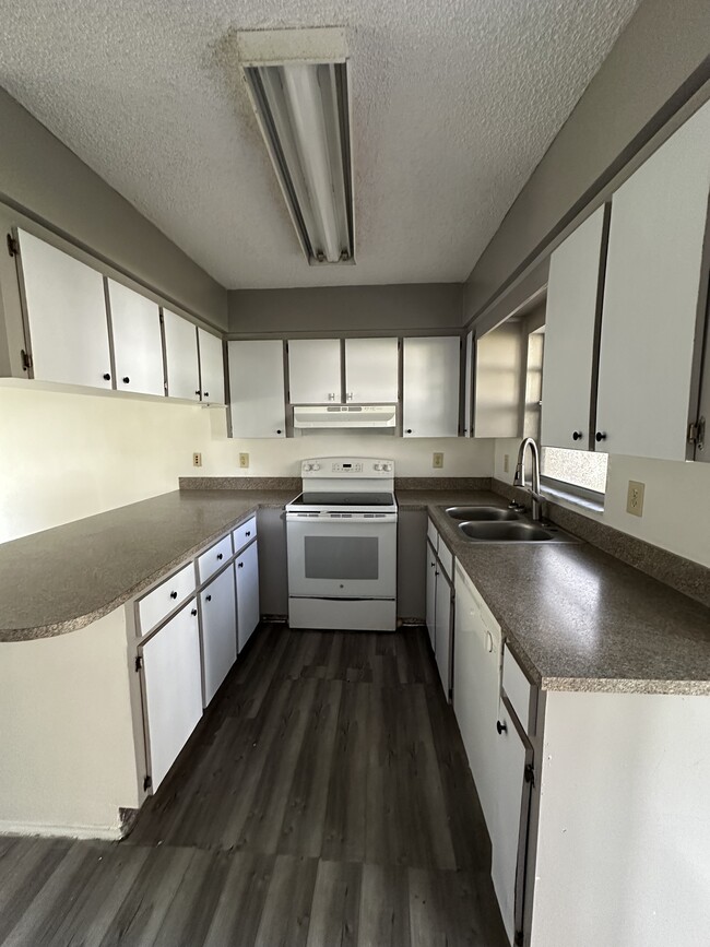 2123 King Ave in Lakeland, FL - Building Photo - Building Photo