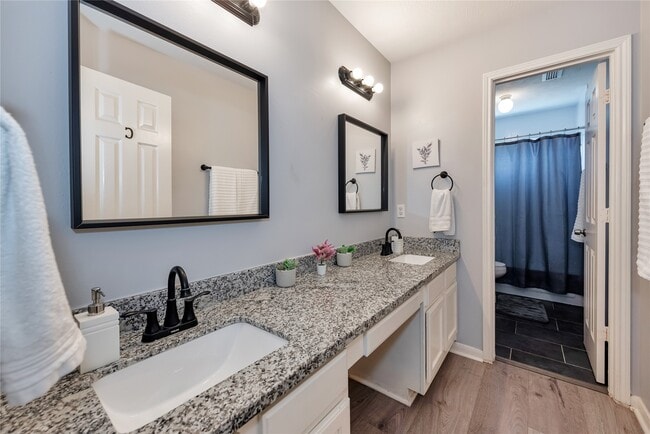 property at 10815 Oak Bayou Ln