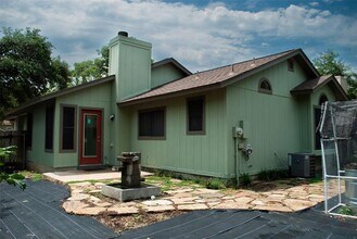 12802 Modena Trail in Austin, TX - Building Photo - Building Photo
