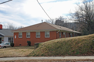 515 Guilford Ave in Greensboro, NC - Building Photo - Building Photo