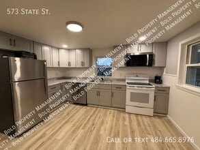 573 State St in Mertztown, PA - Building Photo - Building Photo