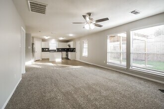 28802 Waltham St in Spring, TX - Building Photo - Building Photo