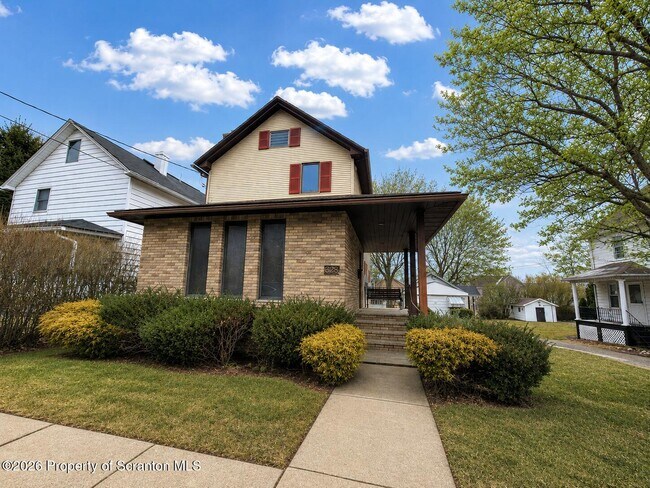 property at 328 4th St
