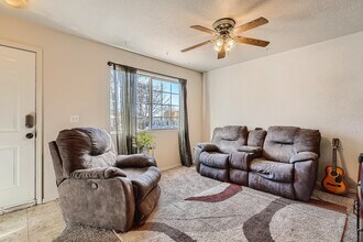 3609 Watermans Landing Dr in Evans, CO - Foto de edificio - Building Photo