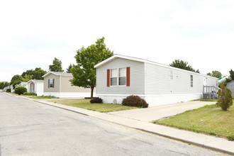 Westbrook Village in Toledo, OH - Building Photo - Building Photo