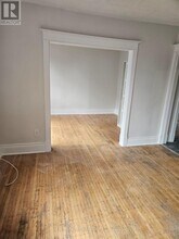 985 Main St E in Hamilton, ON - Building Photo - Building Photo